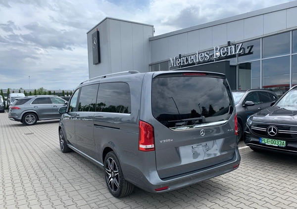 Mercedes-Benz Klasa V cena 496234 przebieg: 1, rok produkcji 2023 z Osieczna małe 172